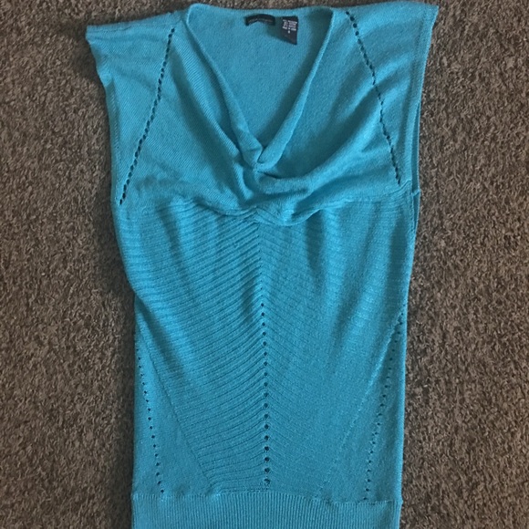 Bathing suit cover up - Picture 2 of 5